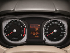 2013款 1.6L 手动 时尚版