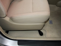 2013款 1.6L 手动 时尚版