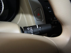 2013款 1.6L 手动 时尚版