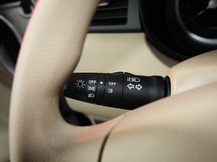 2013款 1.6L 手动 时尚版