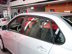 2013款 1.6L 手动 时尚版