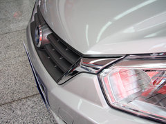 2013款 1.6L 手动 时尚版