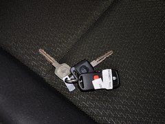 2013款 1.6L 手动 时尚版