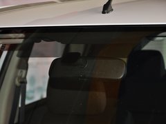 2013款 1.6L 手动 时尚版