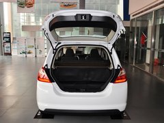 2013款 1.6L 手动 时尚版