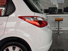 2013款 1.6L 手动 时尚版