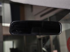 2013款 1.6L 手动 时尚版