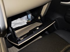 2013款 1.6L 手动 时尚版