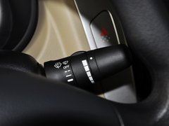 2013款 1.6L 手动 时尚版