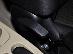 2013款 1.6L 手动 时尚版