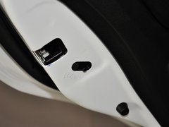 2013款 1.6L 手动 时尚版