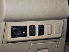 2013款 1.6L 手动 时尚版