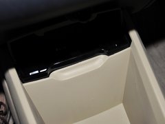2013款 1.6L 手动 时尚版