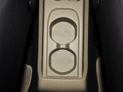 2013款 1.6L 手动 时尚版