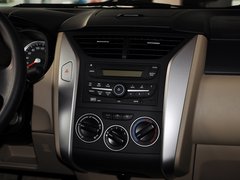 2013款 1.6L 手动 时尚版