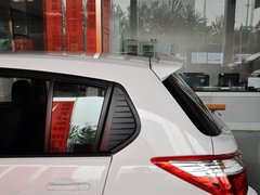 2013款 1.6L 手动 时尚版