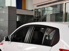 2013款 1.6L 手动 时尚版