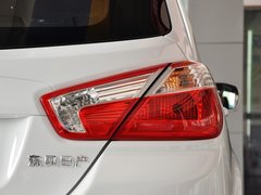 2013款 1.6L 手动 时尚版