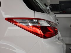 2013款 1.6L 手动 时尚版