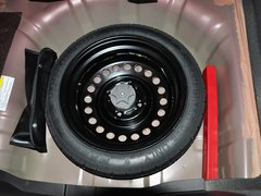 2013款 1.6L 手动 时尚版