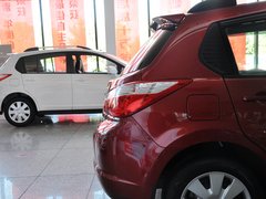 2013款 1.6L 手动 时尚版