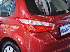 2013款 1.6L 手动 时尚版