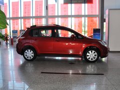 2013款 1.6L 手动 时尚版