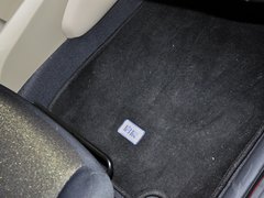 2013款 1.6L 手动 时尚版
