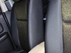 2013款 1.6L 手动 时尚版