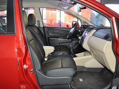 2013款 1.6L 手动 时尚版