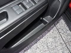 2013款 1.6L 手动 时尚版