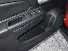 2013款 1.6L 手动 时尚版