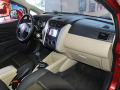 2013款 1.6L 手动 时尚版