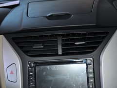 2013款 1.6L 手动 时尚版