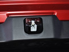 2013款 1.6L 手动 时尚版