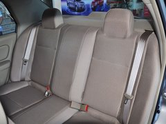 2013款 1.6L 自动 时尚版