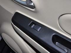 2013款 1.6L 自动 时尚版