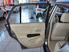 2013款 1.6L 自动 时尚版