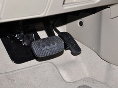 2013款 1.6L 自动 时尚版