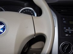 2013款 1.6L 自动 时尚版