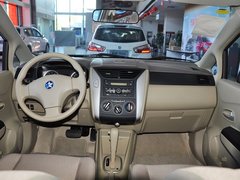 2013款 1.6L 自动 时尚版