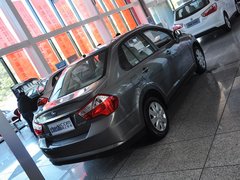 2013款 1.6L 自动 时尚版