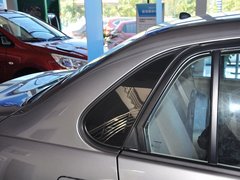 2013款 1.6L 自动 时尚版