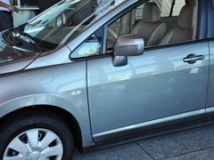 2013款 1.6L 自动 时尚版