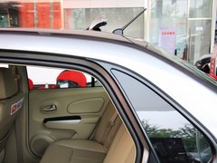 2013款 1.6L 手动 豪华版