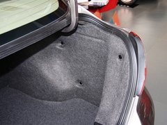 2013款 1.6L 手动 豪华版