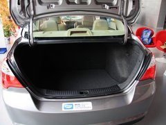 2013款 1.6L 手动 豪华版