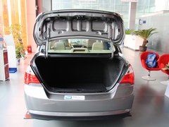2013款 1.6L 手动 豪华版