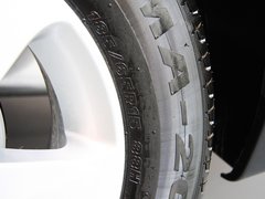 2013款 1.6L 手动 豪华版