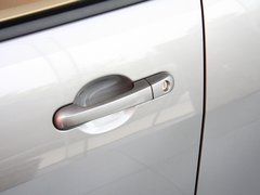 2013款 1.6L 手动 豪华版